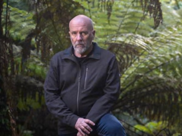 Richard Flanagan: “M-am bucurat de o cantitate inestimabilă de literatură de proastă&nbsp;calitate.”