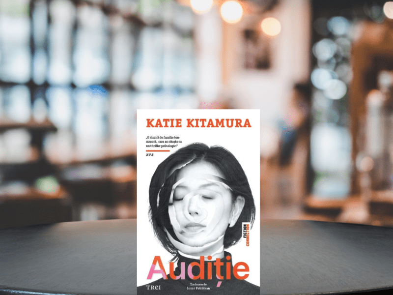 Recenzie “Audiție”, Katie Kitamura. Cine suntem dincolo de rolurile între care ne petrecem&nbsp;zilele.
